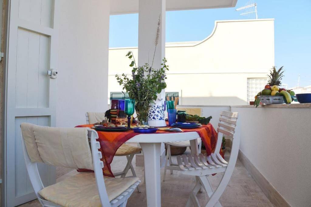 Appartement La Terrazza Di Alcino à Torre Canne Extérieur photo